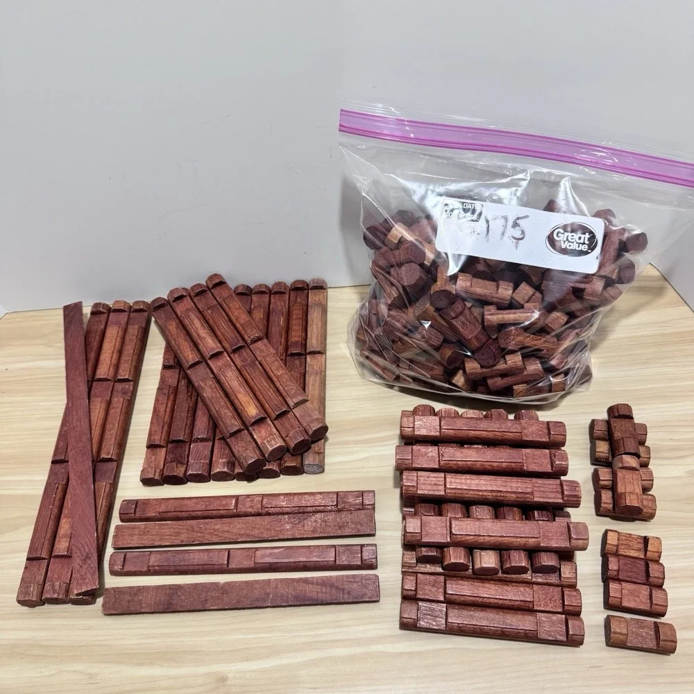 Lincoln Logs vtg lincoln